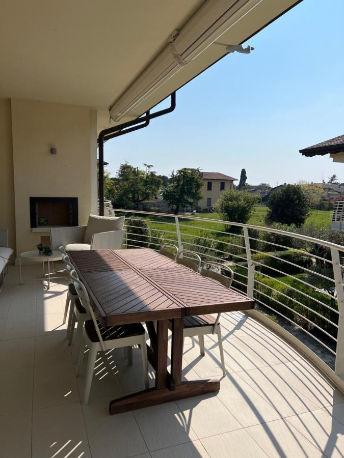 Apartamento Casa Della Regina Sirmione Exterior foto