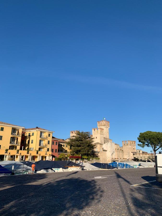 Apartamento Casa Della Regina Sirmione Exterior foto