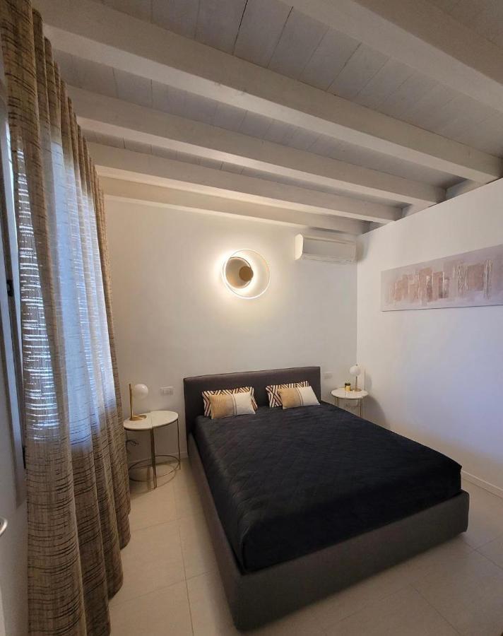 Apartamento Casa Della Regina Sirmione Exterior foto